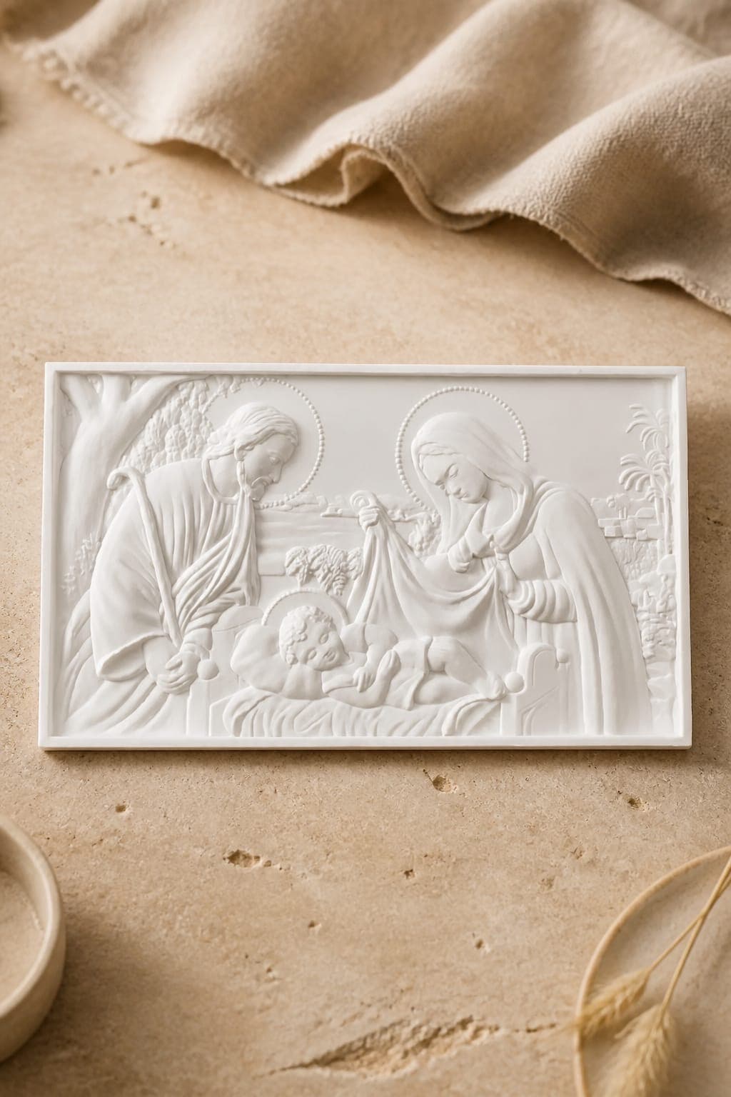 Gesso Sacra Famiglia con confezione regalo, fotografia 1