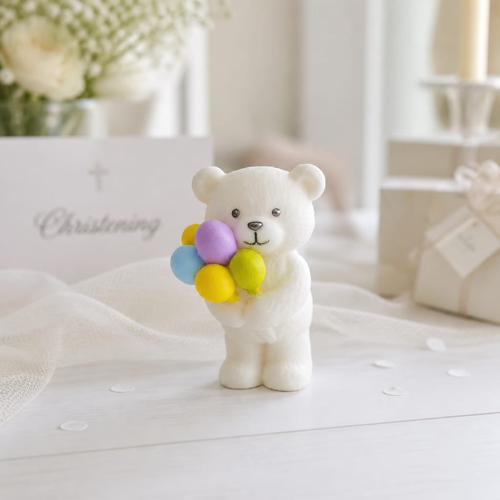 Candela orso con confezione regalo, fotografia 1